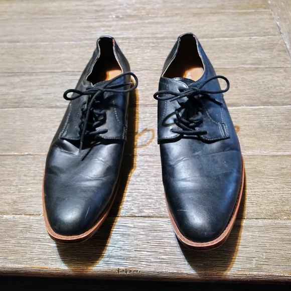 Men's Size 11 Oxford Dress Shoes - Picture 3 of 5